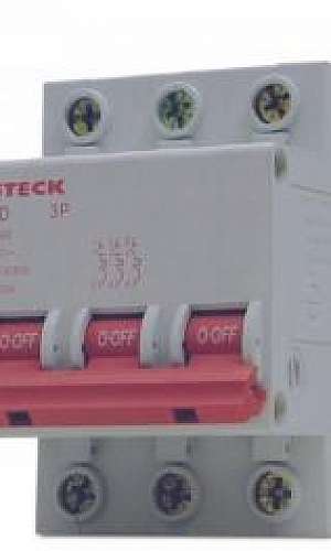 Disjuntores e quadros de distribuição Disjuntores e quadros de distribuição