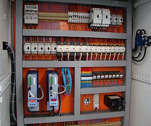 Empresas de montagem de painéis elétricos Empresas de montagem de painéis elétricos