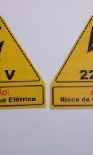 Etiquetas Acrílicas para Painéis e Quadros Elétricos Etiquetas Acrílicas para Painéis e Quadros Elétricos