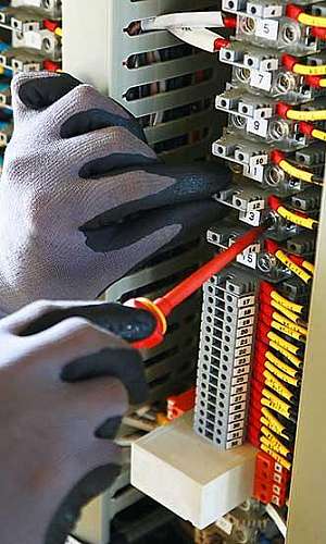 Fabricação de quadros elétricos Fabricação de quadros elétricos