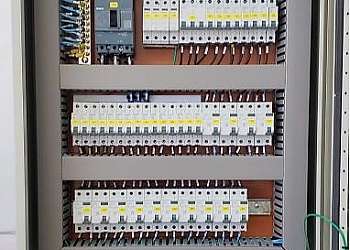 Fábrica de quadro de comando Fábrica de quadro de comando