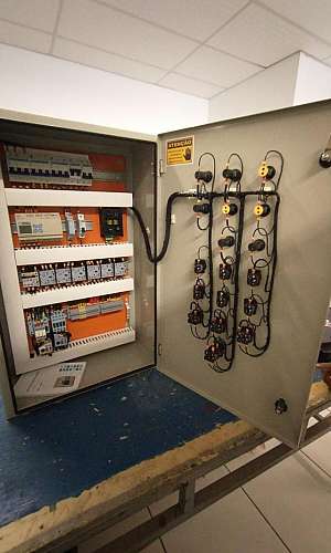 fornecedor de quadros elétricos fornecedor de quadros elétricos
