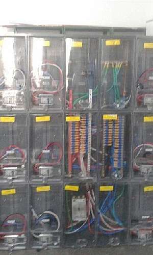 Instalação de painel elétrico Instalação de painel elétrico