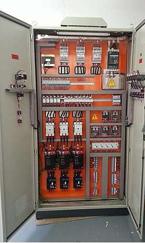 montagem de quadro de comandos elétricos montagem de quadro de comandos elétricos