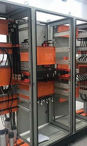 Montagem de quadro elétrico trifásico valor Montagem de quadro elétrico trifásico valor