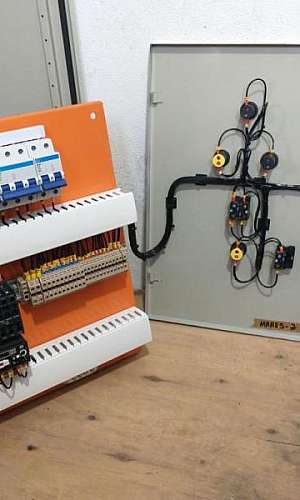 quadro de comando bomba de recalque quadro de comando bomba de recalque