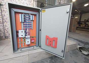 Quadro geral de luz e força Quadro geral de luz e força