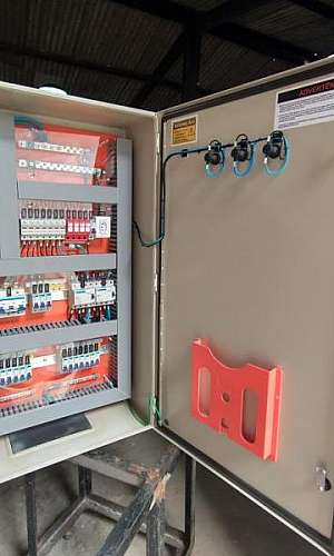 quadros elétricos para indústrias quadros elétricos para indústrias